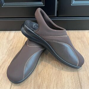 Flexus Flexia Slip On Mules